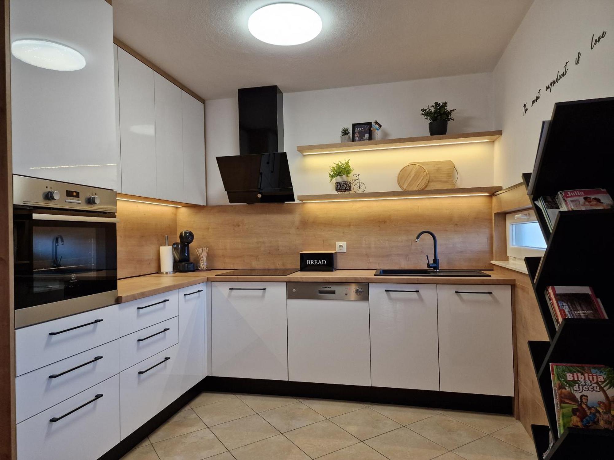 Holiday Home Near Trogir Kaštel Štafilić Eksteriør bilde